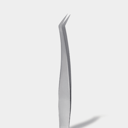 All in One Tweezer 1 BL Lashes All in One Tweezer – product photo on grey background